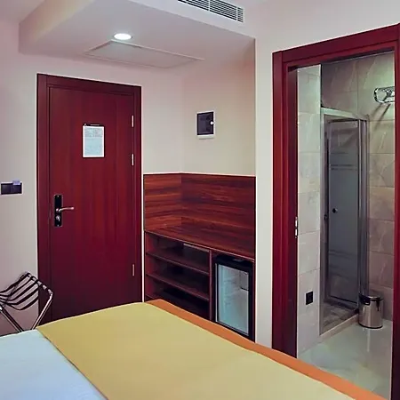 Hotel Paris Prestige Gaziemir