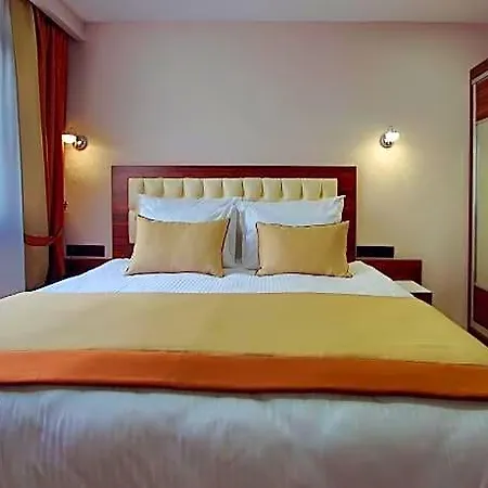 Hotel Paris Prestige