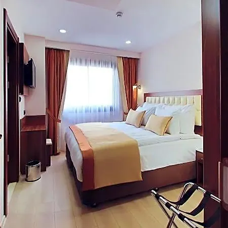 Paris Prestige Hotel